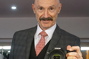 Tony Levin, Artist