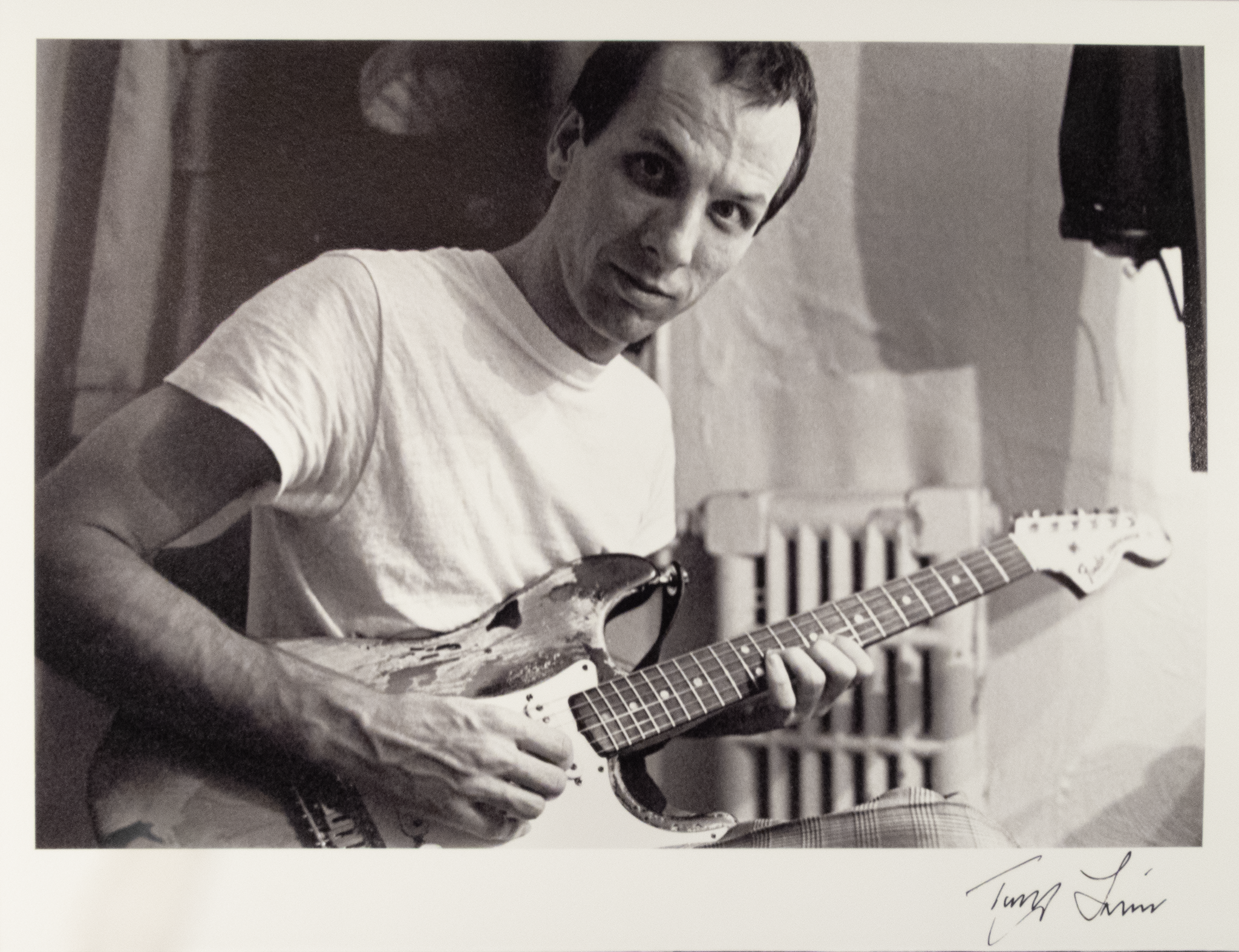 Adrian Belew, Backstage, 1981 by Tony Levin